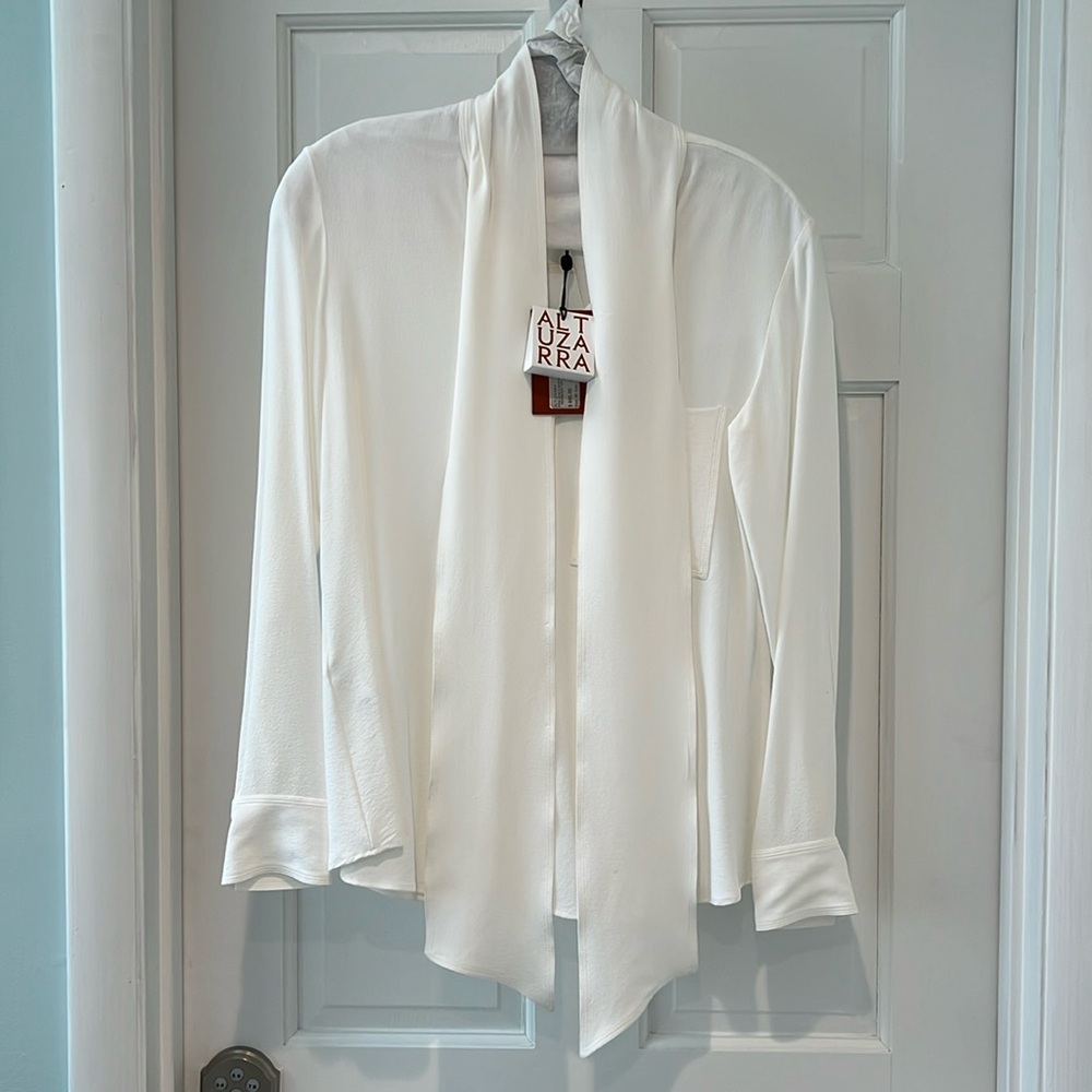 New with tags White Blouse with tie.